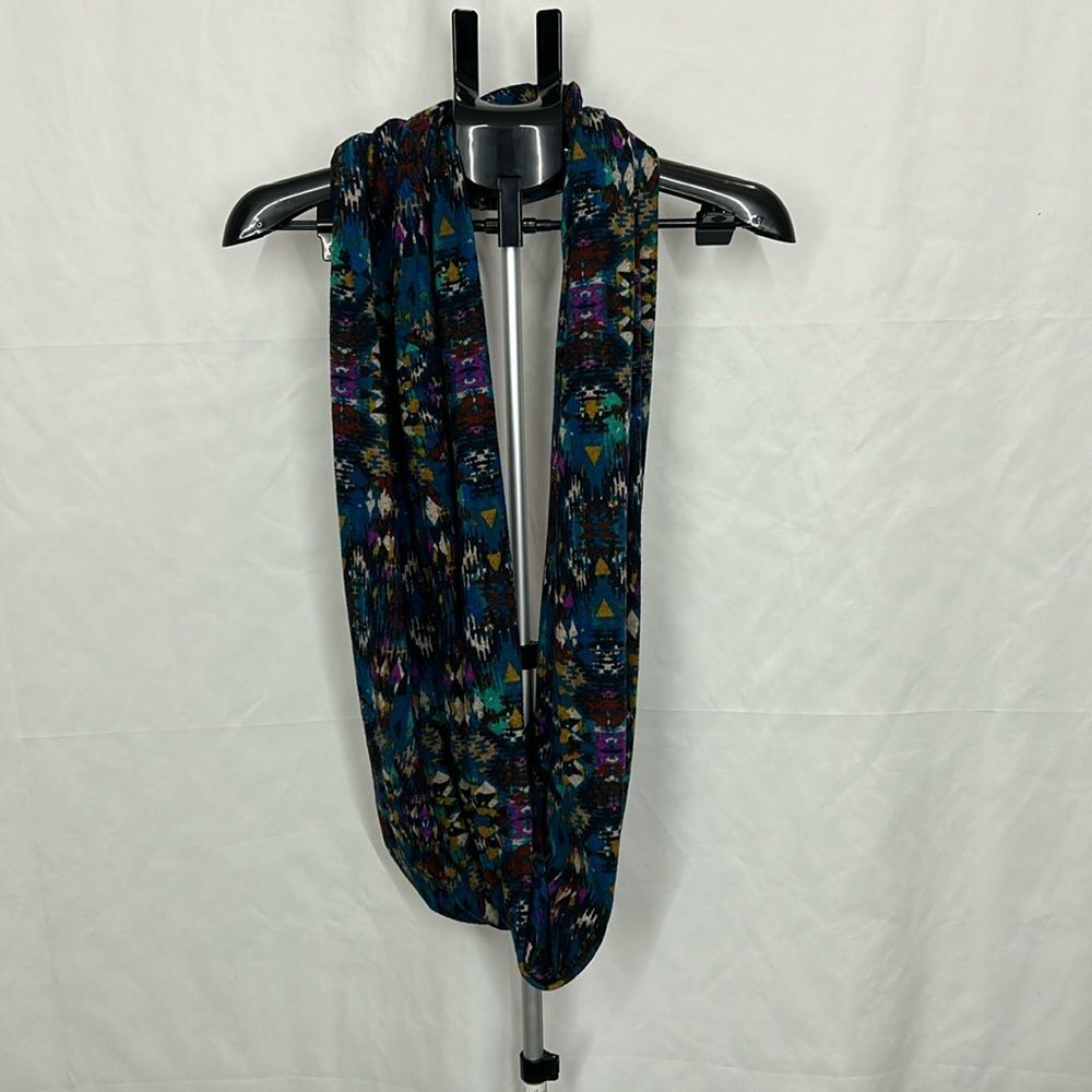 Sophia Reyes Infinity Wrap Scarf Tribal Abstract Pattern